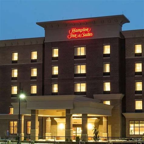 Hotels near Kenwood Towne Centre.